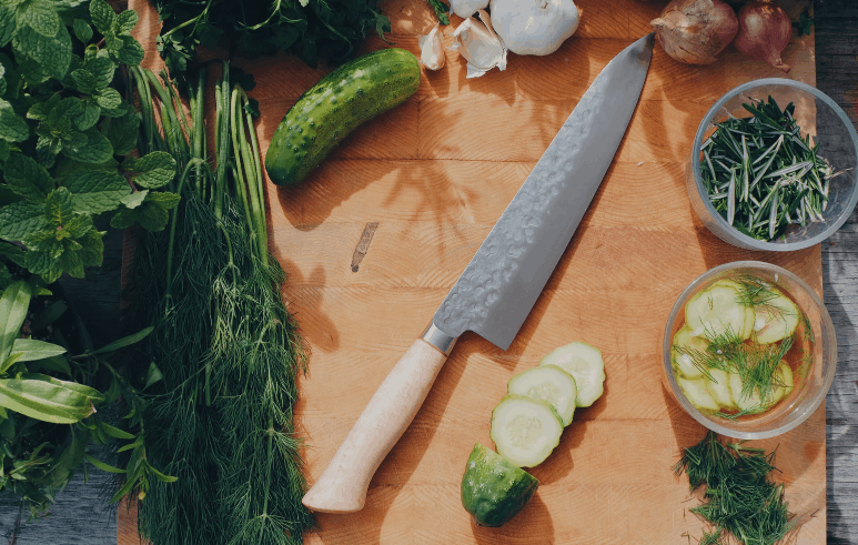 Best Restaurant Steak Knives You Definitely Need to Get - Food Service HQ