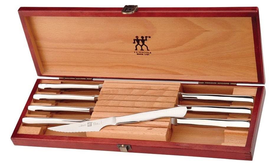 8-piece stainless steak knife set in a wood gift box